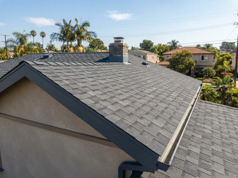 Durable shingle roof in summer heat Durable shingle roof in summer heat